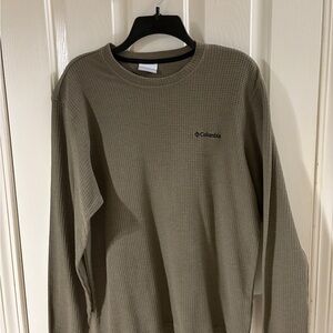 Columbia Khaki Waffle Knit Pullover